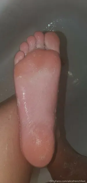 Alicefrenchfeet OnlyFans Leaked Free Thumbnail Picture - #GGynvqybwj