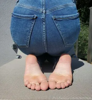 Alicefrenchfeet OnlyFans Leaked Free Thumbnail Picture - #Ic61SrQRkk