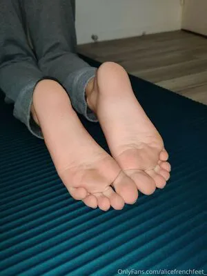 Alicefrenchfeet OnlyFans Leaked Free Thumbnail Picture - #IuJGqZIgSZ