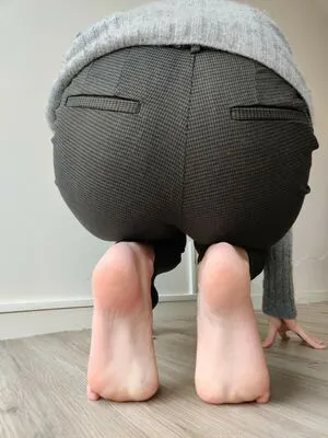 Alicefrenchfeet OnlyFans Leaked Free Thumbnail Picture - #L7cuvdgDmk