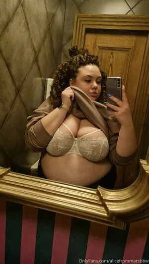 Alicefrommarsbbw OnlyFans Leaked Free Thumbnail Picture - #kbBVKKTllL