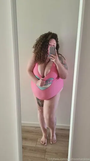 Alicefrommarsbbw OnlyFans Leaked Free Thumbnail Picture - #mtdU95aeiP