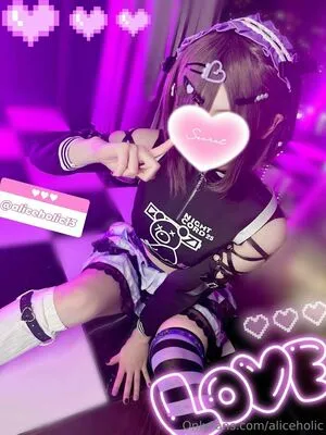 Aliceholic OnlyFans Leaked Free Thumbnail Picture - #suaLfnpTgl