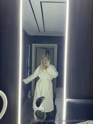 Aliceinwonderland Xo OnlyFans Leaked Free Thumbnail Picture - #3C0suvuVoF