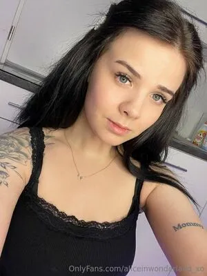 Aliceinwonderland Xo OnlyFans Leaked Free Thumbnail Picture - #JSZNedWYdk