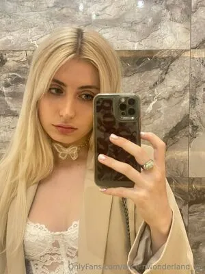 Aliceinwonderland Xo OnlyFans Leaked Free Thumbnail Picture - #ZSIdSD4xCU