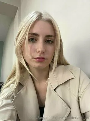 Aliceinwonderland Xo OnlyFans Leaked Free Thumbnail Picture - #aIXLXXT3fY