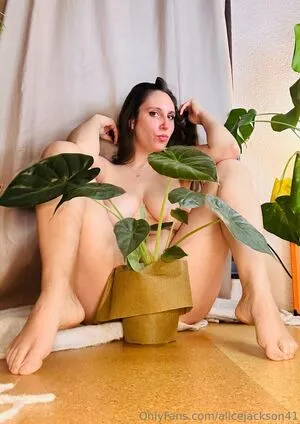 Alicejackson41 OnlyFans Leaked Free Thumbnail Picture - #P2SUmsWoAf