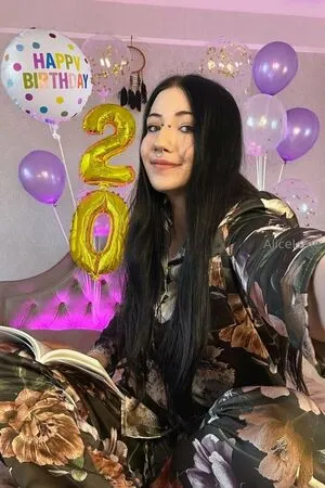 Alicelunee OnlyFans Leaked Free Thumbnail Picture - #gmEvZTZ2Qz