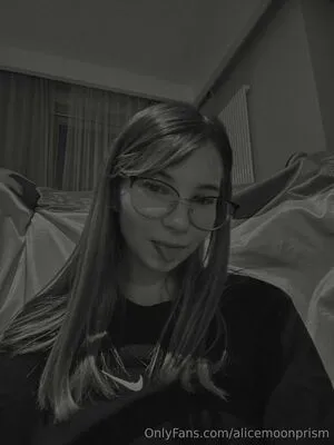 Alicemoonprism OnlyFans Leaked Free Thumbnail Picture - #Px5LhvU8Se