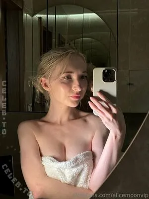 Alicemoonvip OnlyFans Leaked Free Thumbnail Picture - #NfC55w4MqA
