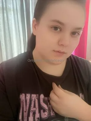 Aliceqii OnlyFans Leaked Free Thumbnail Picture - #cOAm3d2Y8t