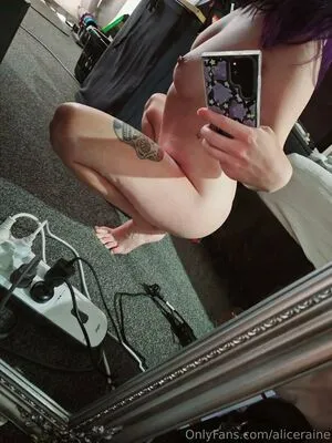 Aliceraine OnlyFans Leaked Free Thumbnail Picture - #g40AtFKIlJ