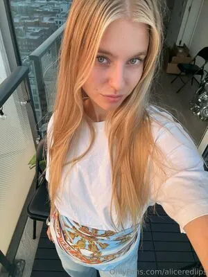 Aliceredlips OnlyFans Leaked Free Thumbnail Picture - #TJ2YmPV3K4