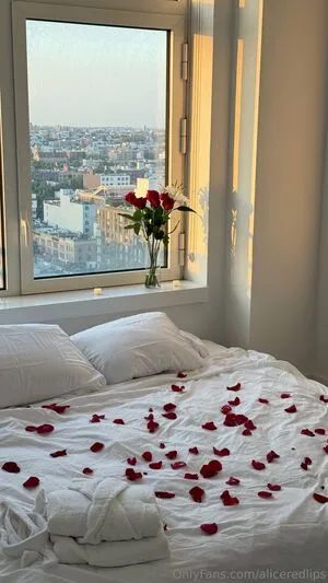 Aliceredlips OnlyFans Leaked Free Thumbnail Picture - #g66CofzLg2