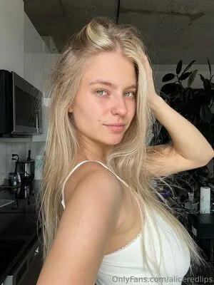 Aliceredlips OnlyFans Leaked Free Thumbnail Picture - #rUNI1Ki4dd