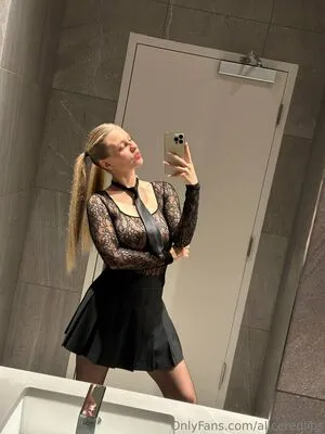 Aliceredlips OnlyFans Leaked Free Thumbnail Picture - #u8zW0tskSE