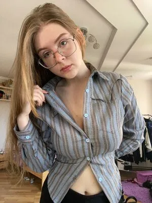 Aliceschulz OnlyFans Leaked Free Thumbnail Picture - #4sqZsSZIU8