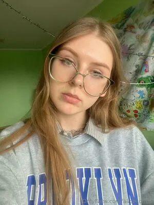 Aliceschulz OnlyFans Leaked Free Thumbnail Picture - #8B4VWdaMAG