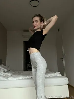 Aliceshea OnlyFans Leaked Free Thumbnail Picture - #0d5xdIKBjD