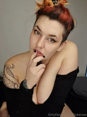 Alicesnow OnlyFans Leaked Free Thumbnail Picture - #HuHKsUxxnx