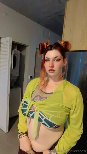 Alicesnow OnlyFans Leaked Free Thumbnail Picture - #fpbLr17oFg