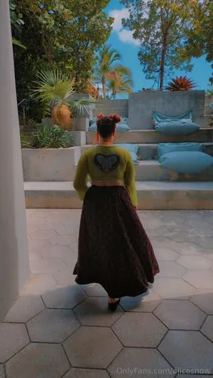 Alicesnow OnlyFans Leaked Free Thumbnail Picture - #hdHVZ1taGW