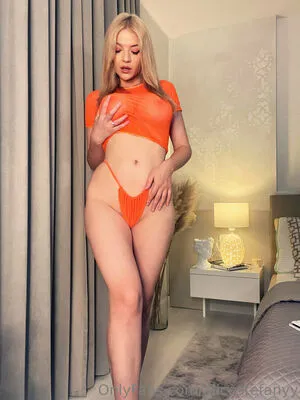 Alicestefanyy OnlyFans Leaked Free Thumbnail Picture - #RCoJc0dir5