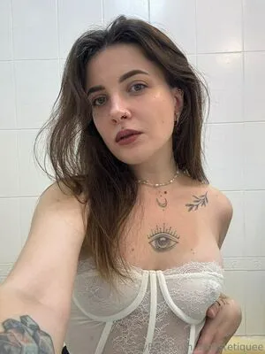 Alicestetiquee OnlyFans Leaked Free Thumbnail Picture - #KkSlOGm7cb