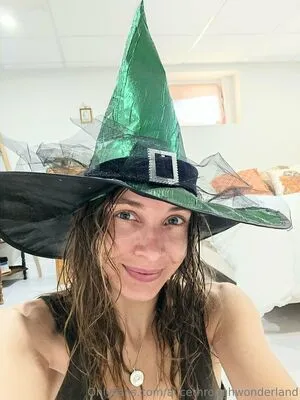 Alicethroughwonderland OnlyFans Leaked Free Thumbnail Picture - #HkySm1Cfvg