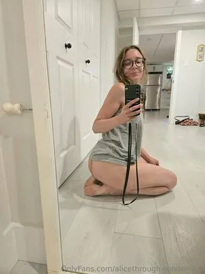 Alicethroughwonderland OnlyFans Leaked Free Thumbnail Picture - #dTbeEoOOqK