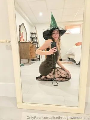 Alicethroughwonderland OnlyFans Leaked Free Thumbnail Picture - #dfpK52KNfi