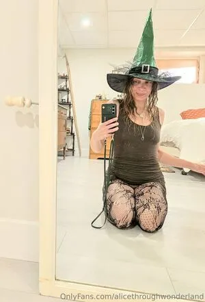 Alicethroughwonderland OnlyFans Leaked Free Thumbnail Picture - #wwQnLMJyZK