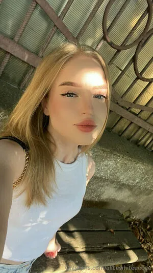 Alicewhiteeeeee OnlyFans Leaked Free Thumbnail Picture - #NL0lJY3st2