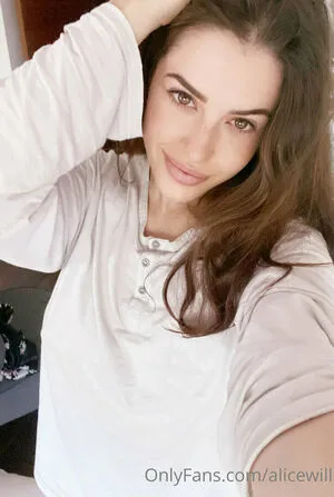 Alicewill OnlyFans Leaked Free Thumbnail Picture - #RH9TLDCosd