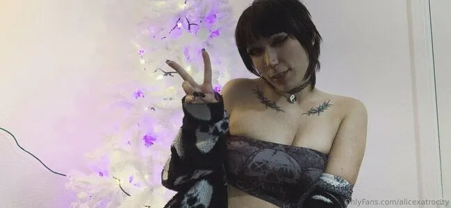 Alicexatrocity OnlyFans Leaked Free Thumbnail Picture - #2nkqRYOMDq