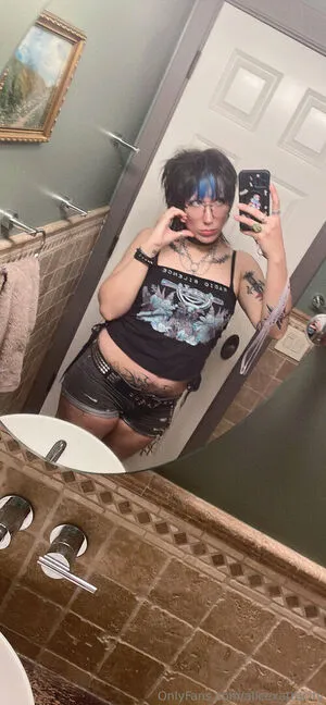 Alicexatrocity OnlyFans Leaked Free Thumbnail Picture - #YKsVPj8DgB