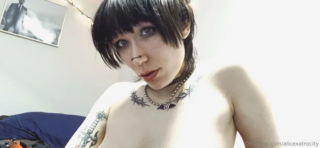 Alicexatrocity OnlyFans Leaked Free Thumbnail Picture - #c8GXyHFT51
