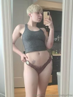 Alicexbabyxfree OnlyFans Leaked Free Thumbnail Picture - #HnP2MuXJJe
