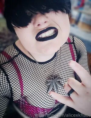 Alicexkhaos OnlyFans Leaked Free Thumbnail Picture - #sTU2K0lUBw