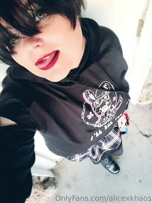 Alicexkhaos OnlyFans Leaked Free Thumbnail Picture - #yk8id4HDES