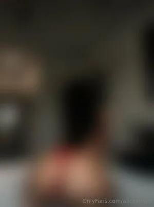 Alicexmae OnlyFans Leaked Free Thumbnail Picture - #sudZ5xCex0