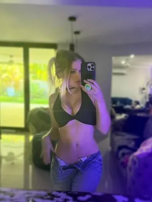Alicexmaia OnlyFans Leaked Free Thumbnail Picture - #MdFs9woQ0A