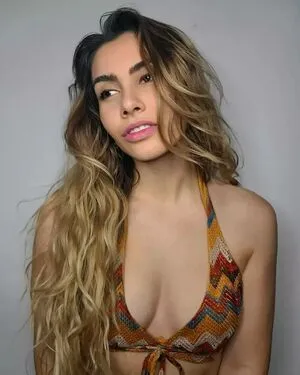 Alicia Atout OnlyFans Leaked Free Thumbnail Picture - #m9AZnS1m4n