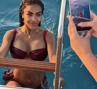 Alicia Awa OnlyFans Leaked Free Thumbnail Picture - #0vlv7FuXtM