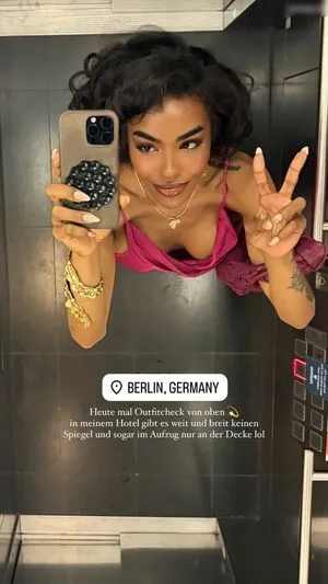Alicia Awa OnlyFans Leaked Free Thumbnail Picture - #7PqrERXhs4