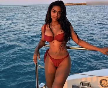 Alicia Awa OnlyFans Leaked Free Thumbnail Picture - #F9zp7FOtTn
