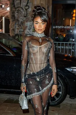 Alicia Awa OnlyFans Leaked Free Thumbnail Picture - #IF6Vm5h44a