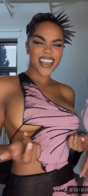 Alicia Awa OnlyFans Leaked Free Thumbnail Picture - #lhzflpVZj1