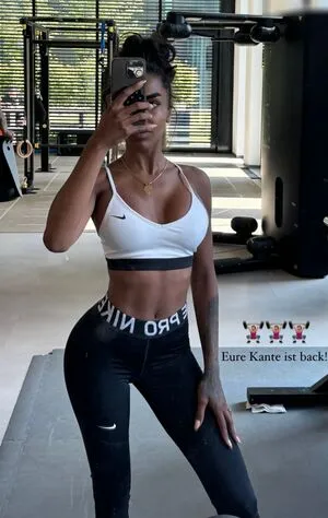 Alicia Awa OnlyFans Leaked Free Thumbnail Picture - #uht080SLd8